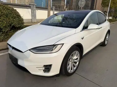Tesla Model X 2016