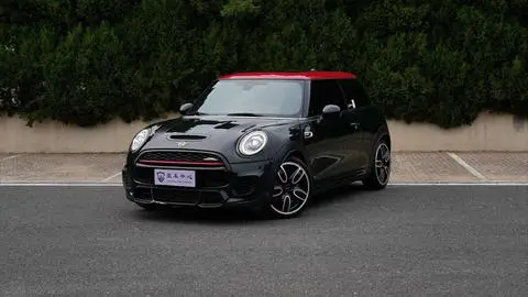 MINI JCW 2018