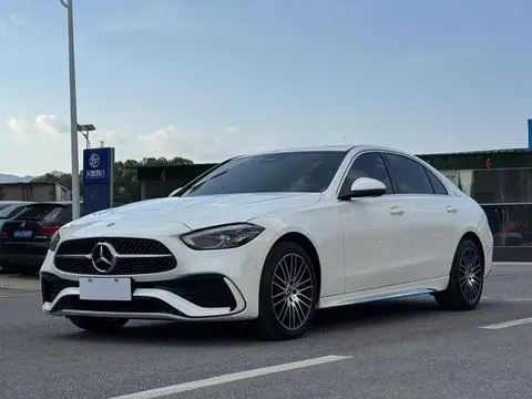 Mercedes-Benz C-Class 2024