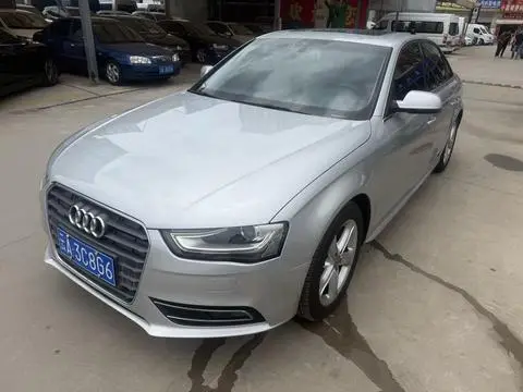 Audi A4L 2015