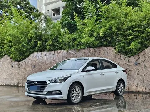 Hyundai 悦纳 2016