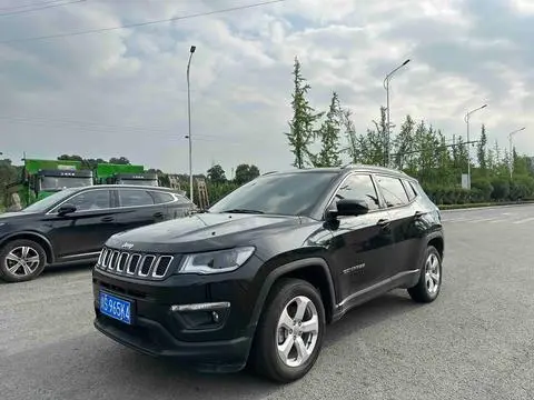 Jeep 指南者 2017