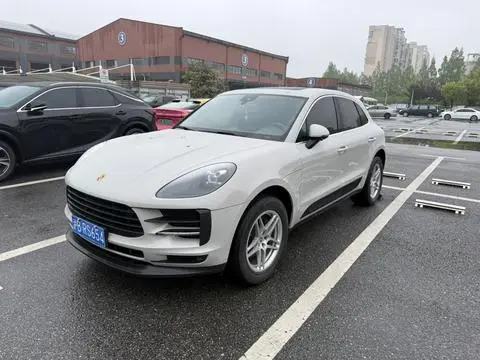 Porsche Macan 2020 — фото 1