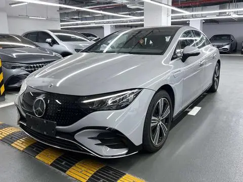 Mercedes-Benz EQE 2022
