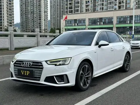 Audi A4L 2019