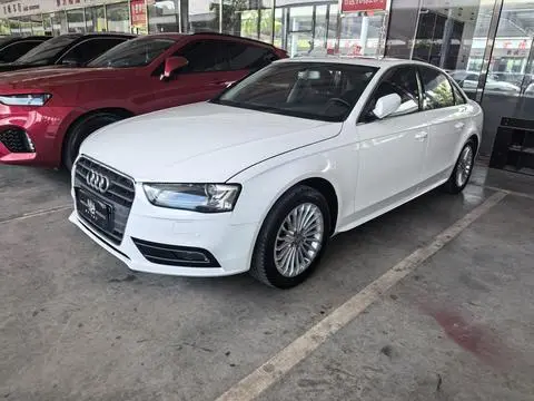 Audi A4L 2015