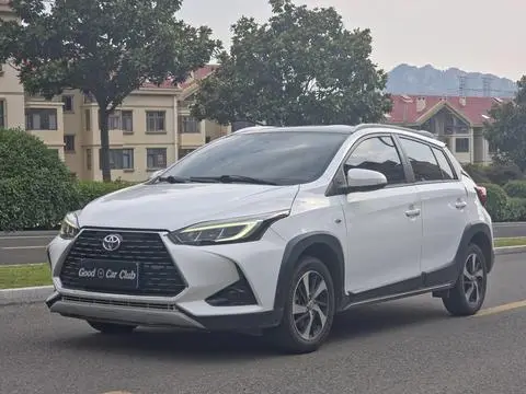 Toyota YARIS L 2020