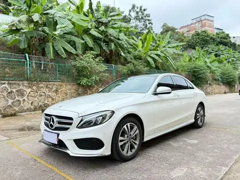 Mercedes-Benz C-Class 2018