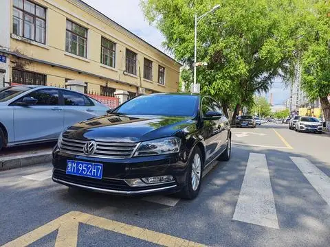 Volkswagen Magotan 2013