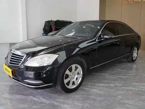Mercedes-Benz S-Class 2012