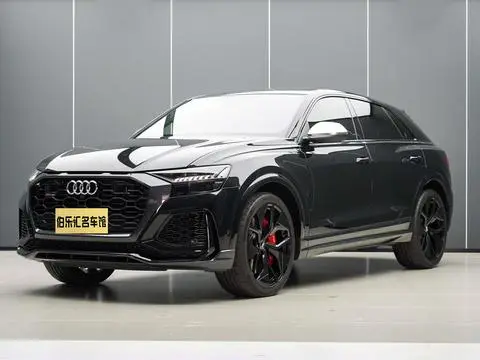 Audi RS Q8 2022