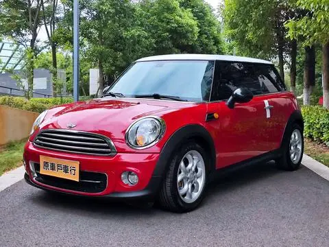MINI MINI 2012