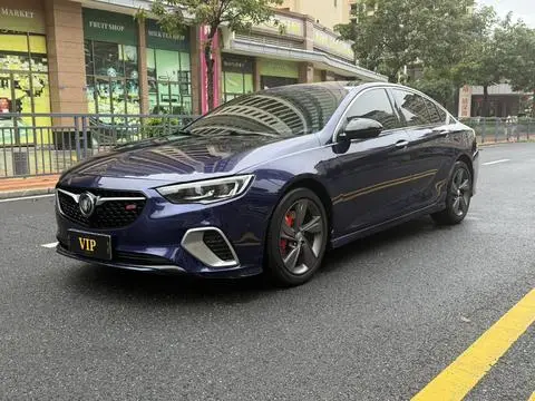 Buick Regal 2019 — фото 1