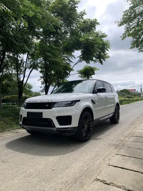 Land Rover 揽胜运动 2019 — фото 1