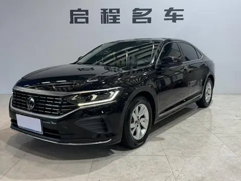 Volkswagen Passat 2023