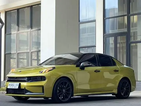 Lynk & Co 03 2020