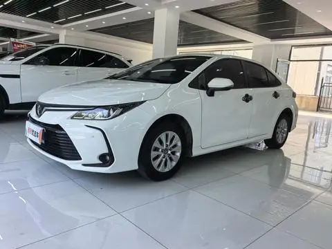 Toyota Corolla 2019 — фото 1