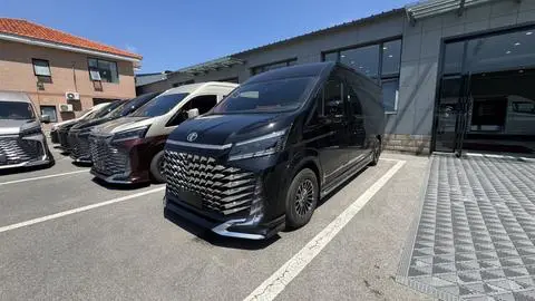 Toyota Hiace 2026