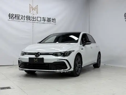 Volkswagen Golf 2021