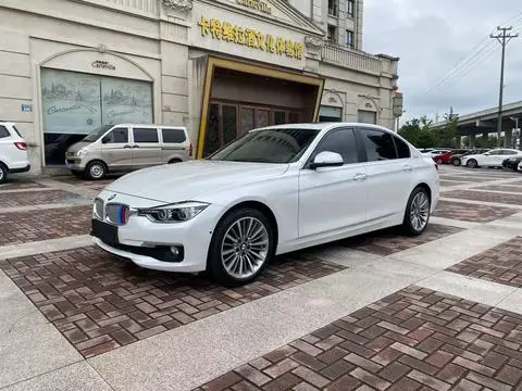 BMW 3 Series 2019 — фото 1