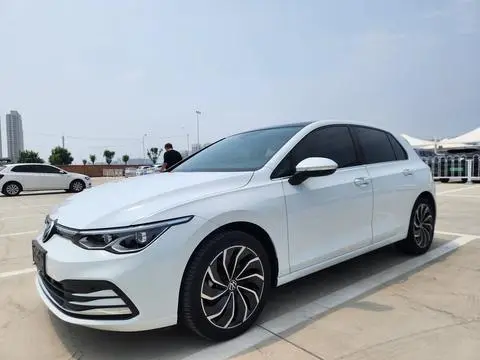 Volkswagen Golf 2023