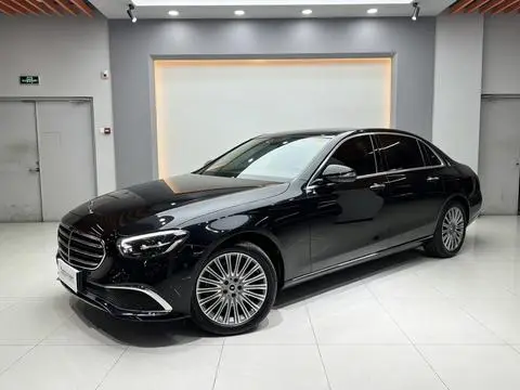 Mercedes-Benz E-Class 2022 — фото 1