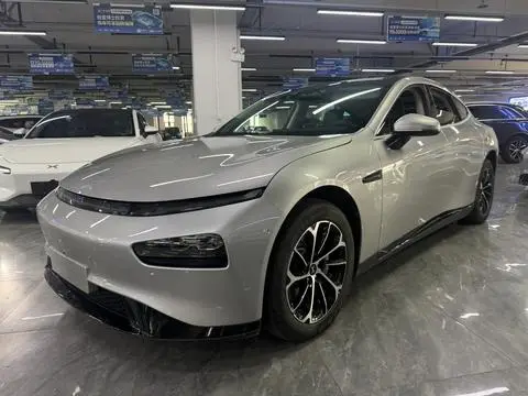 XPeng 小鹏P7 2022