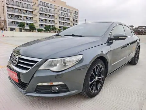 Volkswagen CC 2011