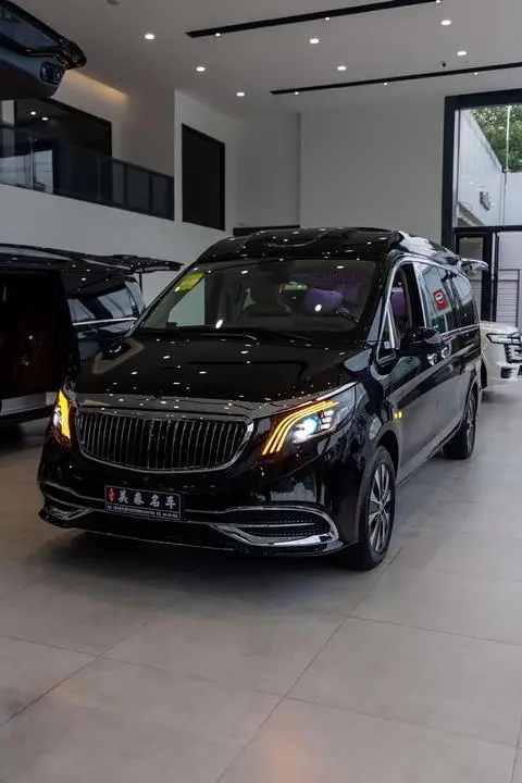 Mercedes-Benz 威霆 2020