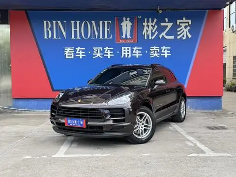Porsche Macan 2020