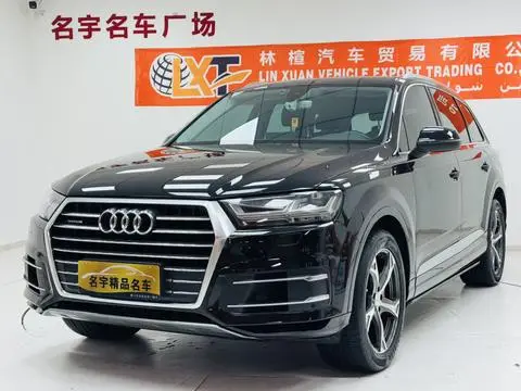 Audi Q7 2016 — фото 1