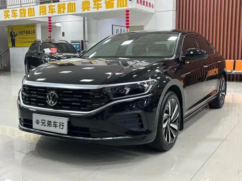 Volkswagen Passat 2025
