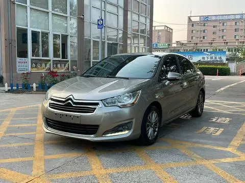 Citroën C4L 2015 — фото 1