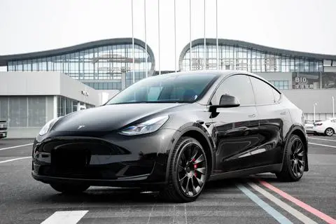 Tesla Model Y 2022