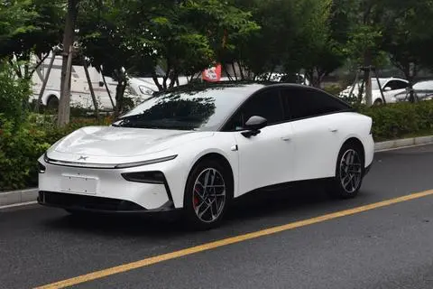 XPeng 小鹏P7+ 2024