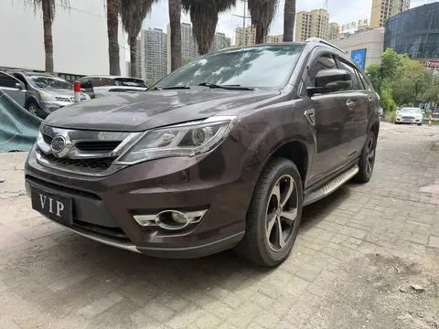 BYD S7 2015