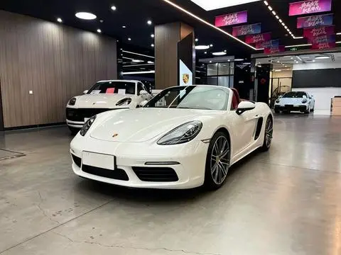Porsche 718 2016