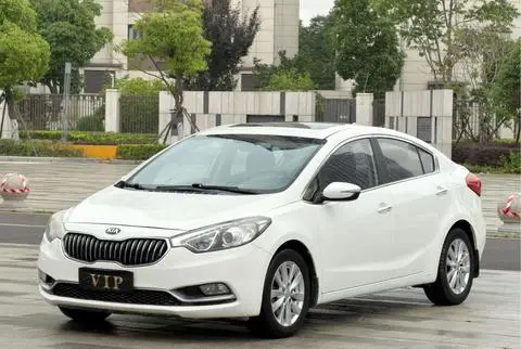 Kia K3 2015 — фото 1