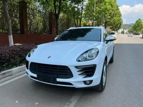 Porsche Macan 2014 — фото 1