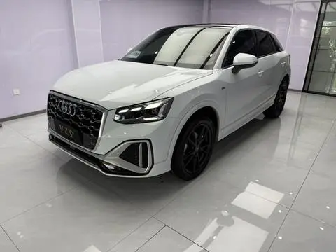 Audi Q2L 2022