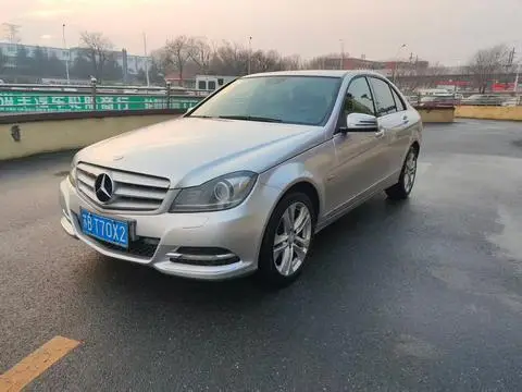 Mercedes-Benz C-Class 2011 — фото 1