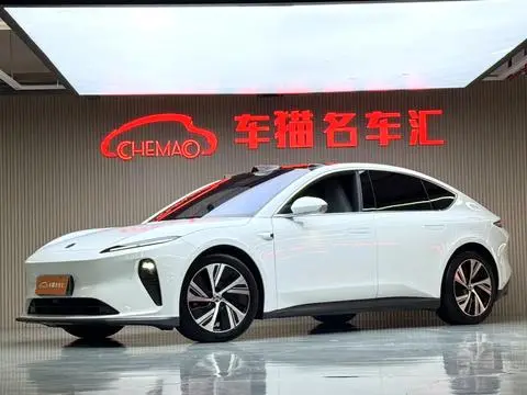 NIO ET5 2022