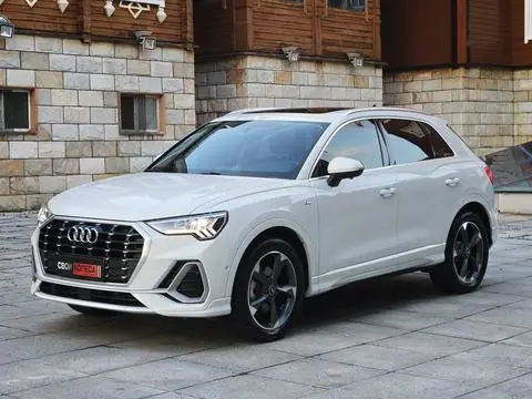 Audi Q3 2023 — фото 1
