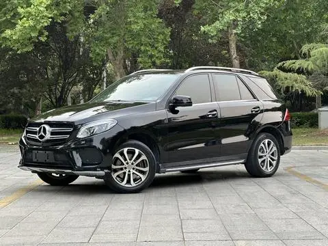 Mercedes-Benz GLE 2016