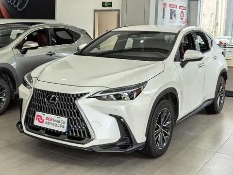 Lexus NX 2024
