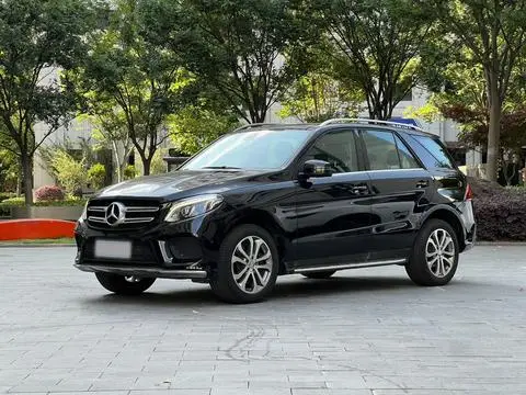 Mercedes-Benz GLE 2015
