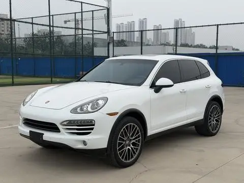 Porsche Cayenne 2013 — фото 1