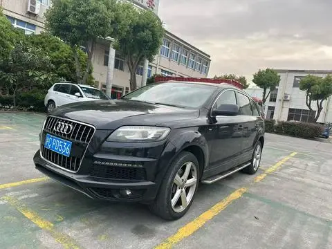 Audi Q7 2014
