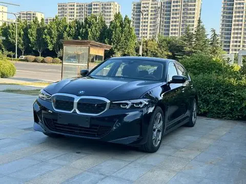 BMW i3 2025