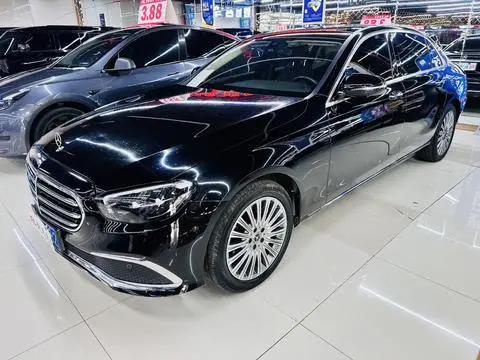 Mercedes-Benz E-Class 2023